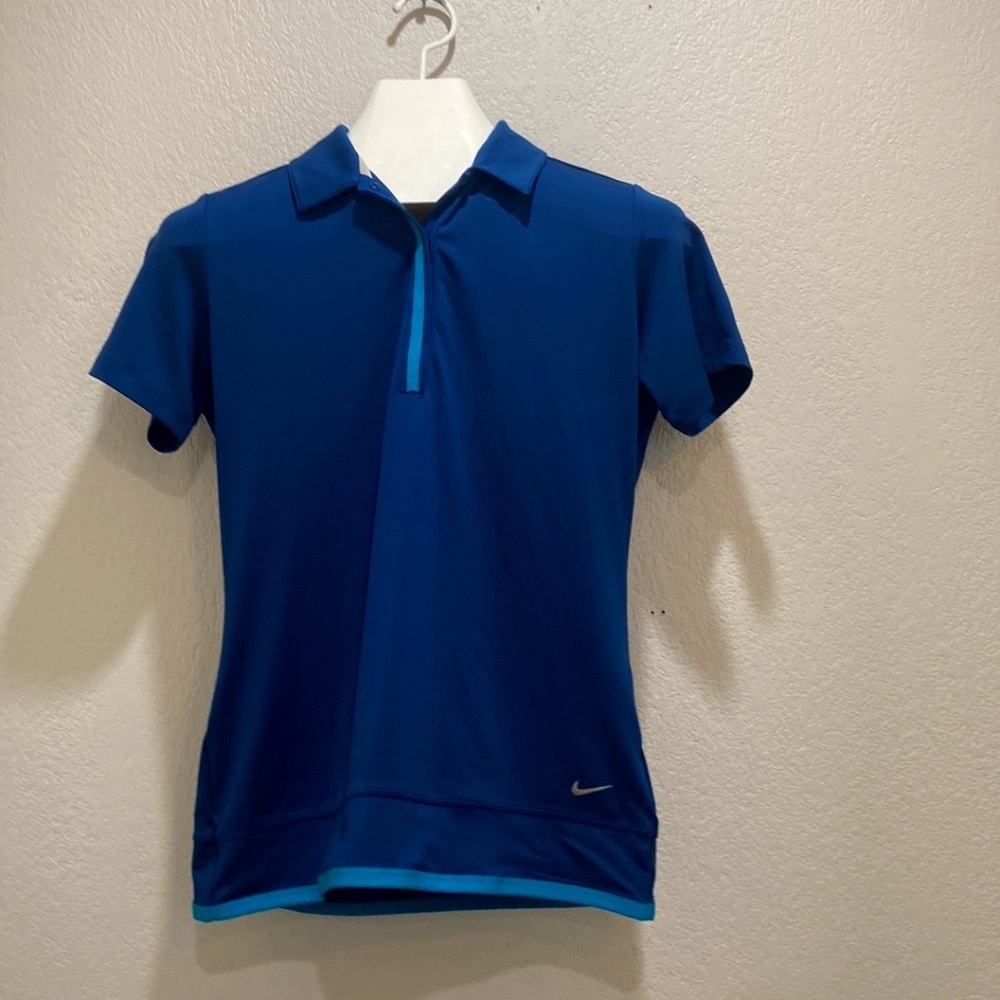 Womens golf shirt